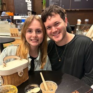 Meet your Posher, Amanda